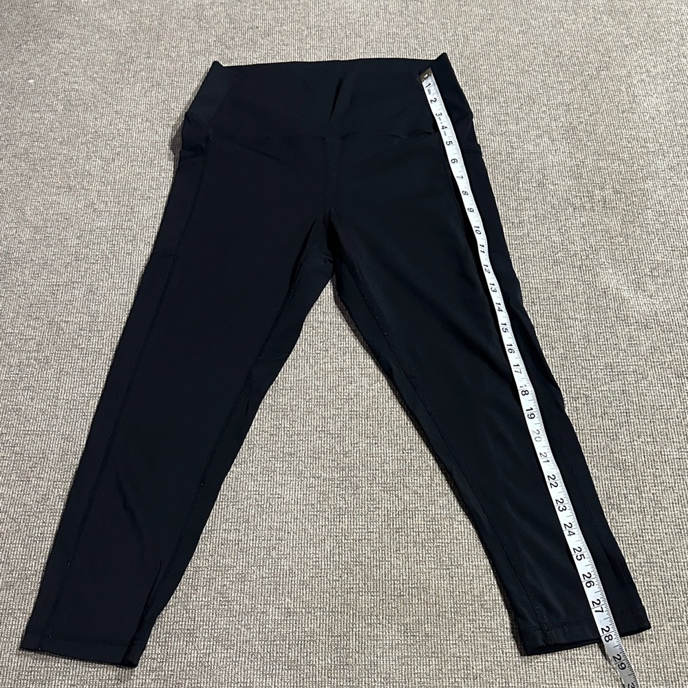 ZYIA Black High-Waisted Cropped Leggings with Pockets